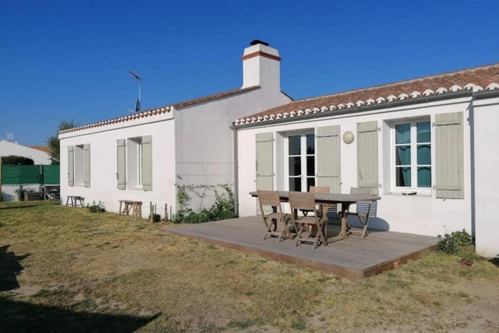 Jolie Maison De Vacances Noirmoutrine Noirmoutier-en-l'Ile Exterior photo